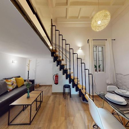 Cozy Apartment In Malasana For 4 Pax - Velarde Madrid Buitenkant foto