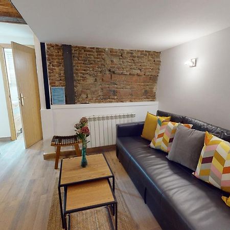 Cozy Apartment In Malasana For 4 Pax - Velarde Madrid Buitenkant foto