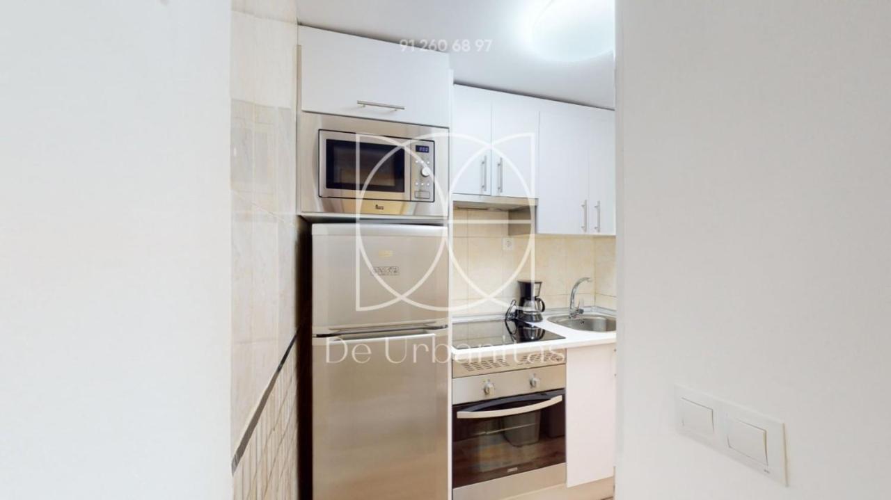 Cozy Apartment In Malasana For 4 Pax - Velarde Madrid Buitenkant foto