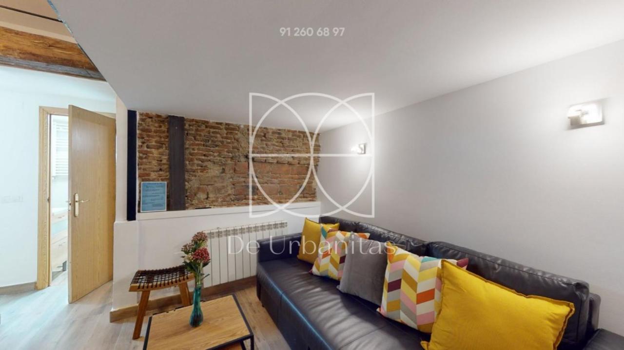 Cozy Apartment In Malasana For 4 Pax - Velarde Madrid Buitenkant foto