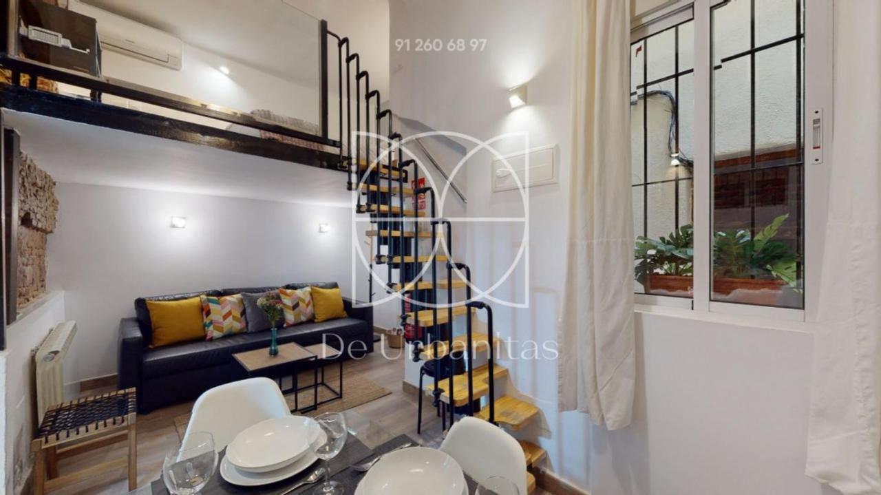 Cozy Apartment In Malasana For 4 Pax - Velarde Madrid Buitenkant foto