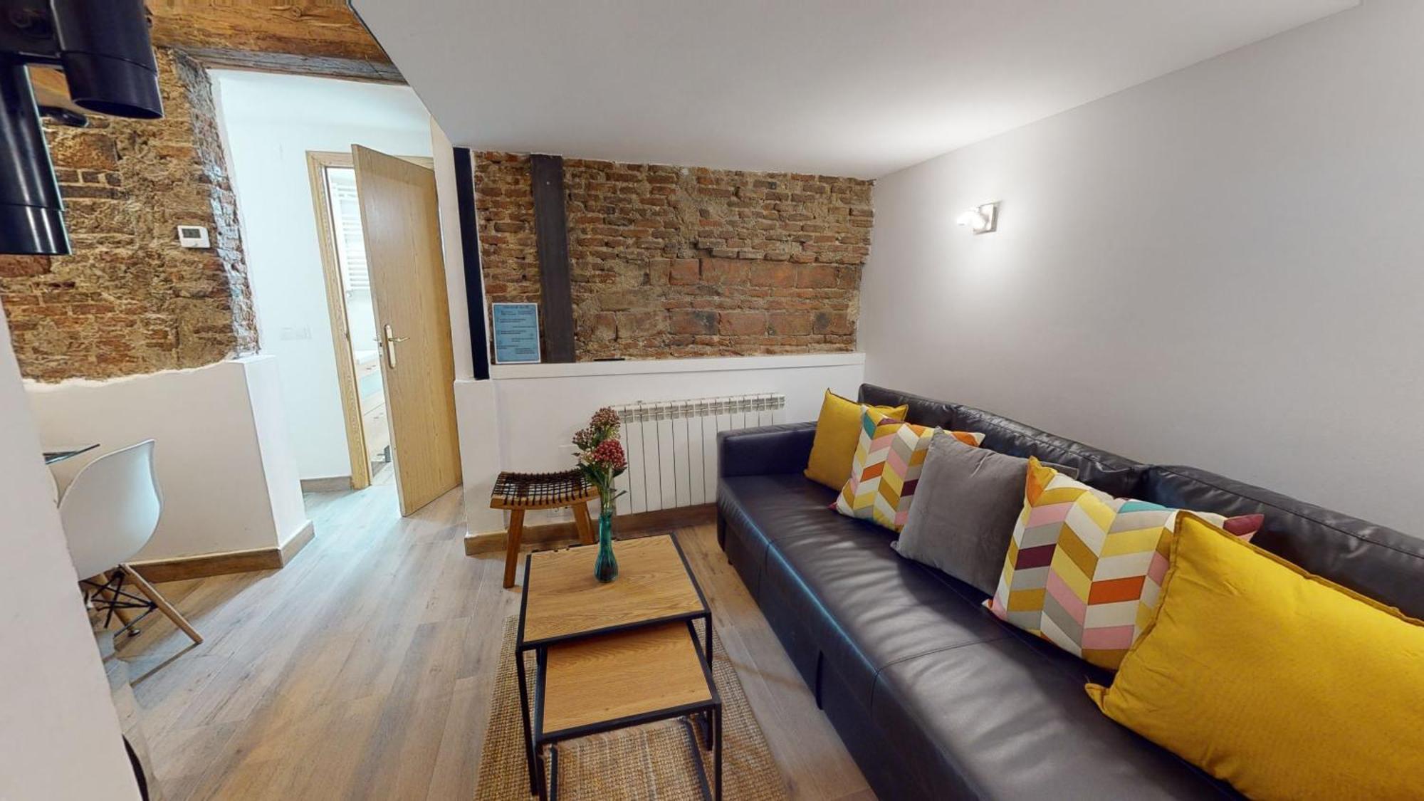 Cozy Apartment In Malasana For 4 Pax - Velarde Madrid Buitenkant foto